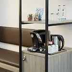 H4 Hotel 4*
