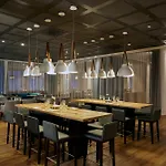 Hotel H4 4*