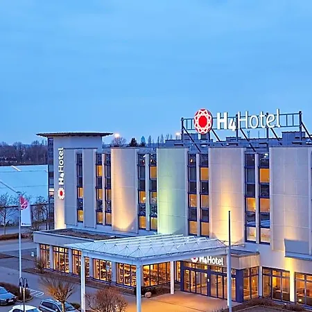 Hotel H4