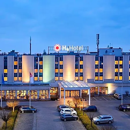 Hotel H4 4*