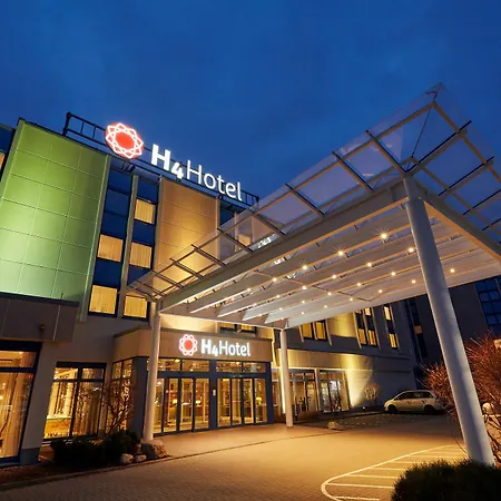 Hotel H4 4*